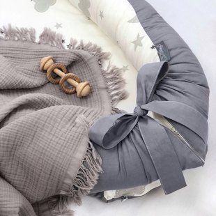 Кокон гнездышко (позиционер) Baby Design Облака серые с месяцем 5019487 фото